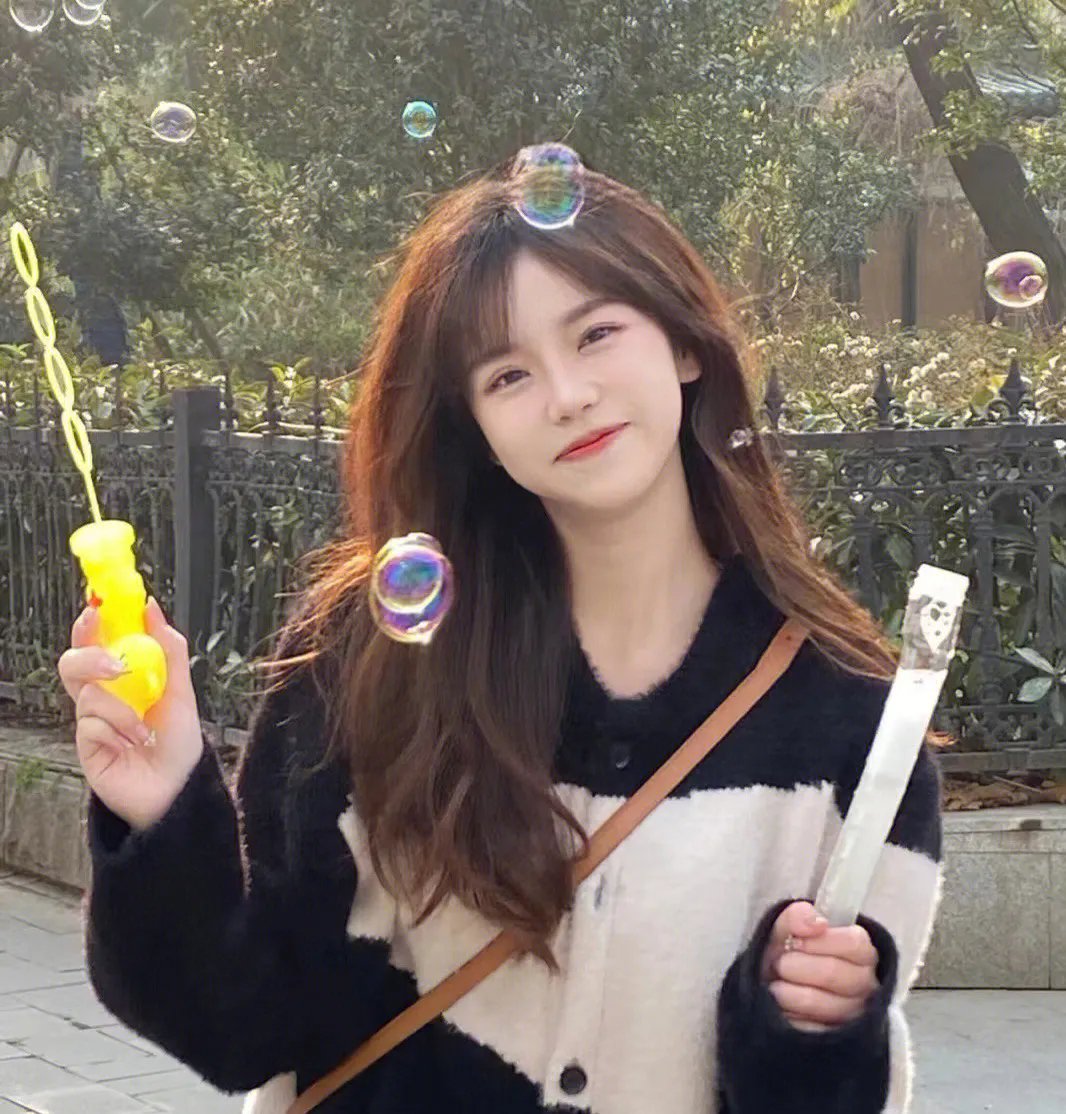 奈莉·拉普：怪物特工
